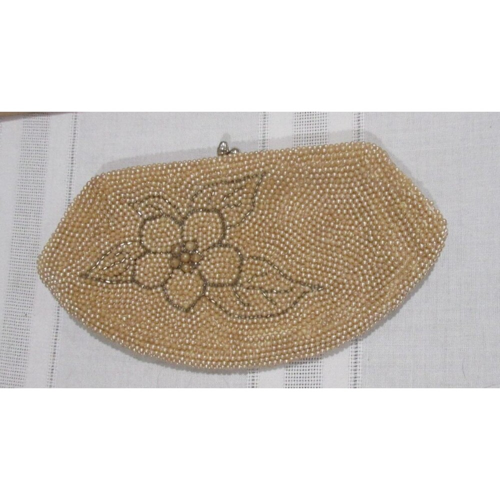 Vtg. Shabby Pearl Beaded Purse Clutch with Satin Lining Floral Design Kiss Lock